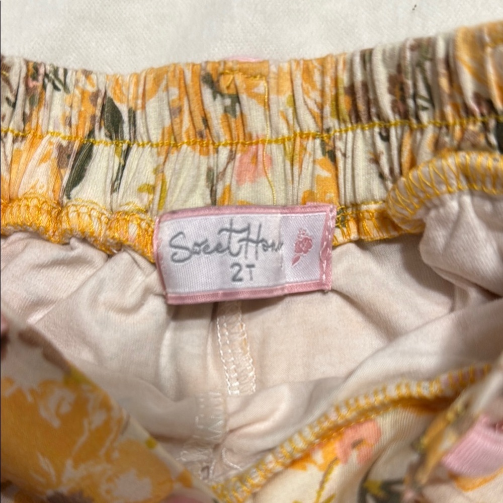 SweetHoney Floral Skort in Yellow and Pink - Picture 3 of 4